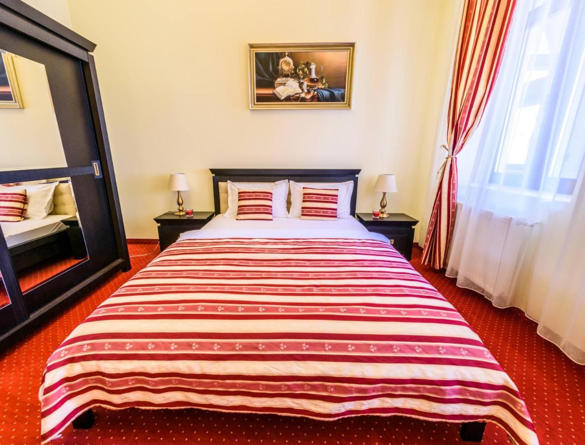 Apartament Baroc Timisoara Exterior photo